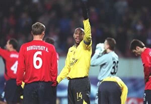 CSKA Moscow v Arsenal Collection: Thierry Henry's Controversial Handball: Arsenal's Heartbreaking Defeat in Moscow (CSKA 1-0 Arsenal)