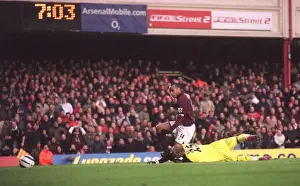 Thierry Henry's Decisive Goal: Arsenal 2-1 Liverpool, FA Premiership, 2006