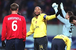 Thierry Henry's Disallowed Handball: Arsenal's Agonizing Defeat to Lokomotiv Moscow in the UEFA Champions League