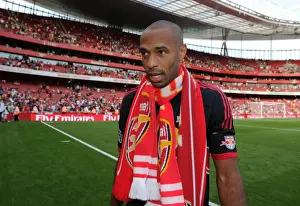Arsenal V New York Red Bulls 2011-12 Prints: Thierry Henry's Emirates Homecoming: Arsenal vs New York Red Bulls, 2011