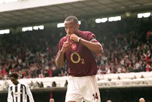 Thierry Henry's Epic Penalty: Arsenal's Unforgettable 2-0 Victory over Newcastle United, FA Premier League, 2005