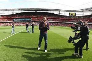 Thierry Henry's Epic Return: Arsenal Legends Shine in 6-2 Victory over Blackburn Rovers (2009)