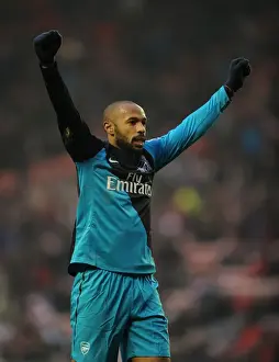 Thierry Henry's Euphoric Victory: Arsenal Triumphs Over Sunderland (11-2-12)
