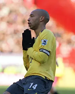 Thierry Henry's Goal: Charlton Athletic 0-1 Arsenal, FA Premiership (December 26, 2005)