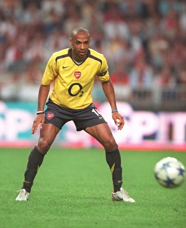 Thierry Henry's Unforgettable Goal: Arsenal's Amsterdam Tournament Victory (2005) - The Iconic Moment at Ajax Arena
