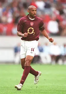 Thierry Henry's Unforgettable Winning Goal: Arsenal's Triumph at Amsterdam Tournament 2005, Ajax Arena