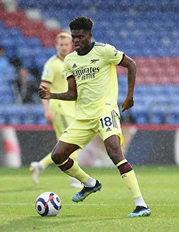 Thomas Partey in Action: Arsenal vs. Crystal Palace, Premier League 2020-21
