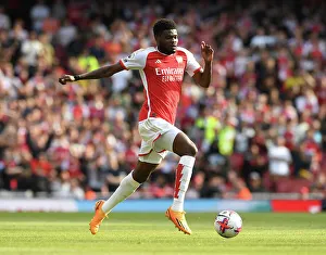 Thomas Partey in Action: Arsenal vs. Wolverhampton Wanderers, Premier League 2022-23
