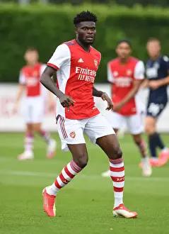 Thomas Partey in Action: Arsenal's Pre-Season Battle against Millwall