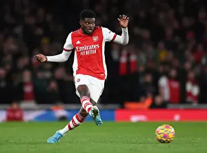 Arsenal V Wolverhampton Wanderers 2021-22 Prints: Thomas Partey: Arsenal's Midfield Mastermind in Action against Wolverhampton Wanderers