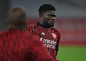 Thomas Partey Prepares for Aston Villa Battle at Empty Emirates Stadium (Arsenal vs. Aston Villa, 2020-21)