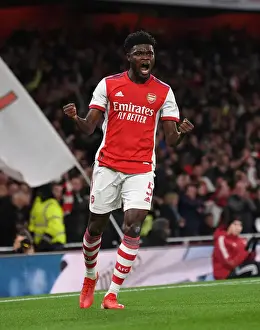 Thomas Partey Scores First Arsenal Goal: Arsenal 1-0 Aston Villa (2021-22)