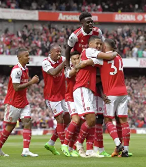 Thomas Partey Scores the Winner: Arsenal Triumph Over Tottenham in the Premier League Showdown (2022-23)