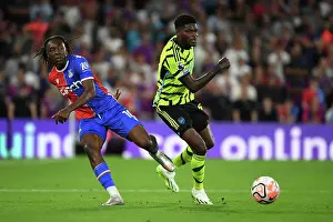 Thomas Partey vs. Eberechi Eze: A Battle for Possession in the 2023-24 Crystal Palace vs. Arsenal Match