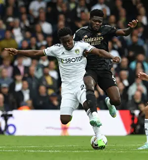Thomas Partey vs Luis Sinisterra: Intense Battle in Leeds United vs Arsenal FC Premier League Clash