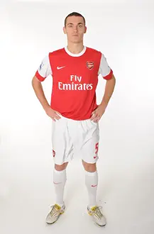Previous Season Players Prints: Thomas Vermaelen (Arsenal). Arsenal 1st team Photocall and Membersday. Emirates Stadium