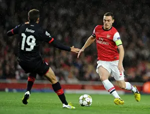 Thomas Vermaelen (Arsenal) David Fuster (Olympiacos). Arsenal 3: 1 Olympiacos