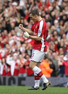 Arsenal v Blackburn Rovers 2009-10 Gallery: Thomas Vermaelen celebrates scoring the 1st Arsenal goal