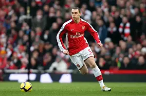Arsenal V Manchester United 2009-10 Prints: Thomas Vermaelen's Disappointing Day: Arsenal 1-3 Manchester United