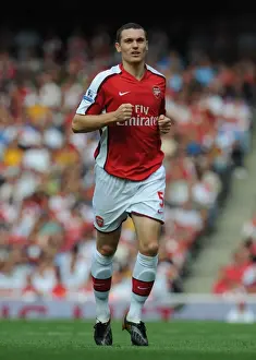 Thomas Vermaelen's Unforgettable Debut: Arsenal's 4-1 Victory Over Portsmouth, August 2009