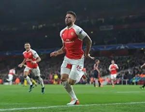 Thrilling Goal: Olivier Giroud Scores for Arsenal against FC Bayern Munchen, UEFA Champions League 2015/16