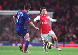 Images Dated 22nd January 2007: Tomas Rosicky (Arsenal) Gary Neville (Man Utd)