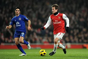 Arsenal v Everton 2010-11 Gallery: Tomas Rosicky (Arsenal) Mikel Arteta (Everton). Arsenal 2: 1 Everton. Barclays Premier League