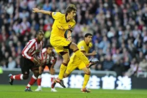 Images Dated 18th September 2010: Tomas Rosicky (Arsenal) shoots over the bar from the penalty spot. Sunderland 1: 1 Arsenal