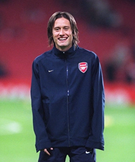 Arsenal v Slavia Prague 2007-08 Collection: Tomas Rosicky (Arsenal) warms up before the match