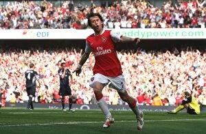 Images Dated 16th April 2007: Tomas Rosicky celebrates scoring the 1st Arsenal goal