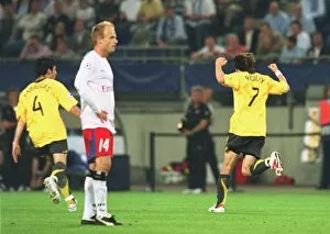 Images Dated 14th September 2006: Tomas Rosicky celebrates scoring the 2nd Arsenal goal