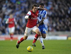 Images Dated 26th January 2013: Tomas Rosicky Outmaneuvers Liam Bridcutt: FA Cup Showdown