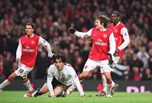 Tomas Rosicky scores Arsenals 3rd goal watched Jeremie Aliadiere and Emmanuel Adebayor as Ricardo Rocha (Tottenham)