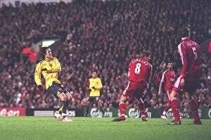 Liverpool v Arsenal FA Cup 2006-7 Collection: Tomas Rosicky shoots past Liverpool captain Steven Gerrard to score the 1st Arsenal goal