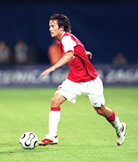 Tomas Rosicky's Dominant Performance: Arsenal Crushes Dinamo Zagreb 3-0 in UEFA Champions League Qualifying (August 2006)