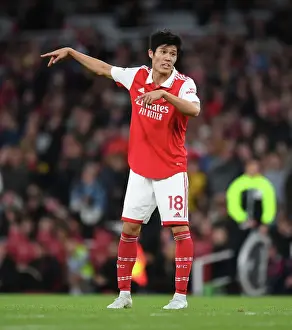 Tomiyasu's Standout Performance: Arsenal vs Liverpool (2022-23), Emirates Stadium