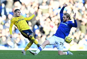 Torreira vs. Davies: Everton vs. Arsenal Football Clash in Premier League (December 2019)