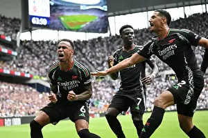 Tottenham Hotspur FC v Arsenal FC - Premier League