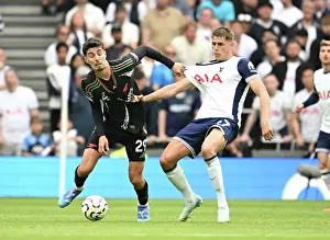 Tottenham Hotspur V Arsenal 2024-25 Prints: Tottenham Hotspur FC v Arsenal FC - Premier League