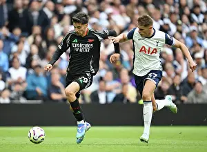 Tottenham Hotspur V Arsenal 2024-25 Prints: Tottenham Hotspur FC v Arsenal FC - Premier League