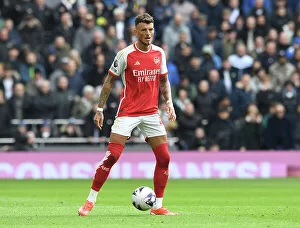 Tottenham Hotspur v Arsenal FC - Premier League