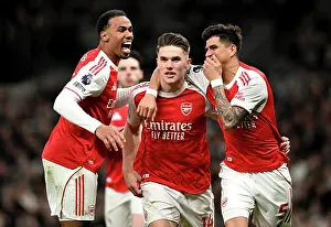 Tottenham Hotspur v Arsenal - Premier League