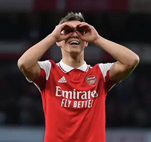 Trossard Stunner: Dramatic 1-1 Draw for Arsenal against Brentford, Premier League 2022-23