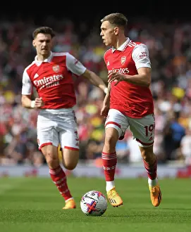 Arsenal V Brighton And Hove Albion 2022-23 Prints: Trossard's Star Performance: Arsenal vs Brighton (2022-23)