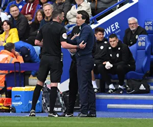 Leicester City V Arsenal 2018-19 Prints: Unai Emery Argues with Referee during Leicester City vs