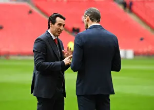 Unai Emery and Martin Keown: A Pre-Match Chat Before the Intense Tottenham-Arsenal Rivalry