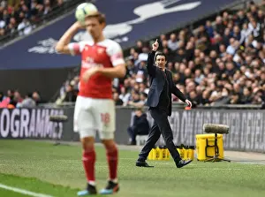 Tottenham Hotspur V Arsenal 2018-19 Prints: Unai Emery vs. Tottenhotpur: Intense Clash in the 2018-19 Premier League
