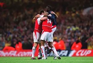 Arsenal V Southampton FA Cup Final Prints: Unforgettable FA Cup Victory: Arsenal's Thierry Henry and Giovanni van Bronckhorst Celebrate (Arsenal 1)