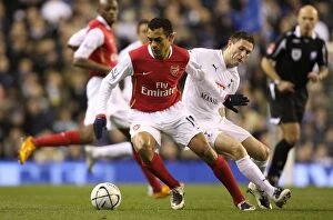 Tottenham v Arsenal Carling Cup Collection: Unforgettable Rivalry: Gilberto vs. Keane in the Intense Arsenal vs