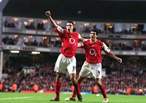 Van Persie and Reyes in Ecstasy: Arsenal's Unforgettable 2:1 FA Cup Victory Over Stoke City